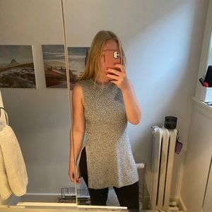 Aritzia Wilfred Sleeveless Sweater